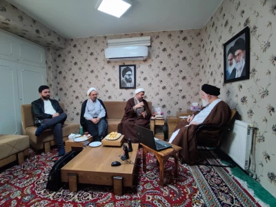 گزارش تصویری/  دیدار و گفتگو مدیریت اهل سنت و هیئت همراه با نماینده محترم ولی فقیه و امام جمعه مشهد