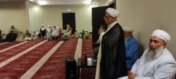برگزاری اولین محفل انس با قرآن با حضور زائران کاروان مشترک (شیعه و اهل سنت) در مکه مکرمه 4