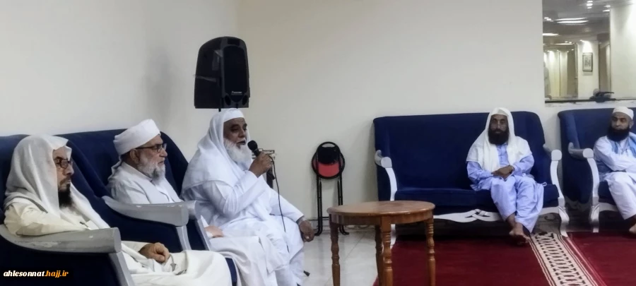 گزارش تصویری/

برگزاری محفل انس با قرآن با حضور زائران سیستان و بلوچستان در هتل مکه کنکورد 5