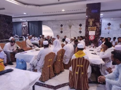 بزرگداشت سالگرد شهادت شهید خدمت آیت‌الله رئیسی و یارانش توسط کاروان‌های اهل سنت در مدینه منوره مدینه منوره 3