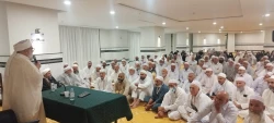 گزارش تصویری 

برگزاری اولین محفل انس و معرفت در هتل بونسیانا مکه با حضور پرشور زائران خراسانی  2