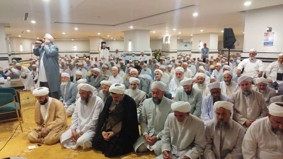 گرامیداشت یاد فرماندهان و دانشمندان شهید توسط زائران اهل سنت در مکه 2