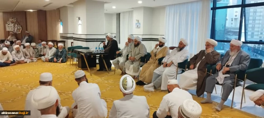 گرامیداشت یاد فرماندهان و دانشمندان شهید توسط زائران اهل سنت در مکه 5