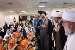 همایش بانوان مقاومت در سرزمین وحی با پیام وحدت و حمایت از غزه برگزار شد 4