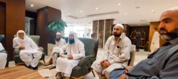 بازدید از نخستین کاروان‌های بلوچ اعزامی به ایران از مرز زمینی و نشست توجیهی با خادمان فرهنگی 11