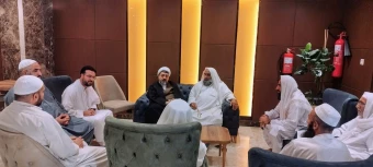 بازدید از نخستین کاروان‌های بلوچ اعزامی به ایران از مرز زمینی و نشست توجیهی با خادمان فرهنگی 12